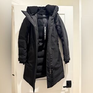 Lululemon Snow Warrior 600 Down Fill Parka
